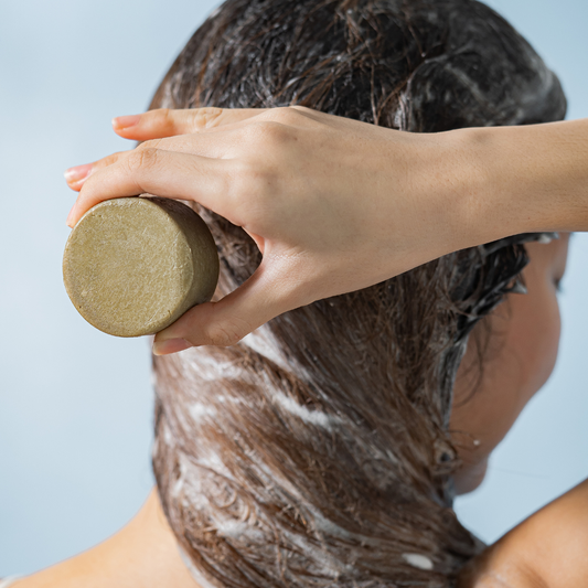 How to Use a Shampoo Bar Correctly for Maximum Benefits